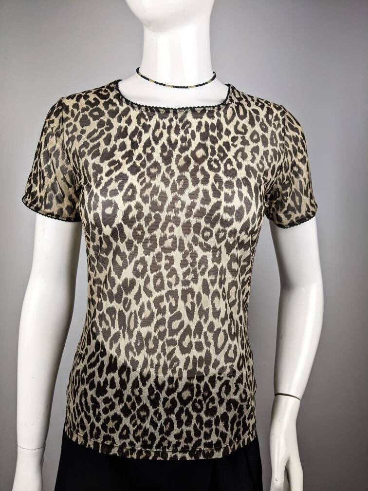 Tシャツ・カットソー Dolce & Gabbana LOOK 22 SIL LEOPARD PRINT Tシャツ・カットソー Dolce & Gabbana LOOK 22 SIL LEOPARD
