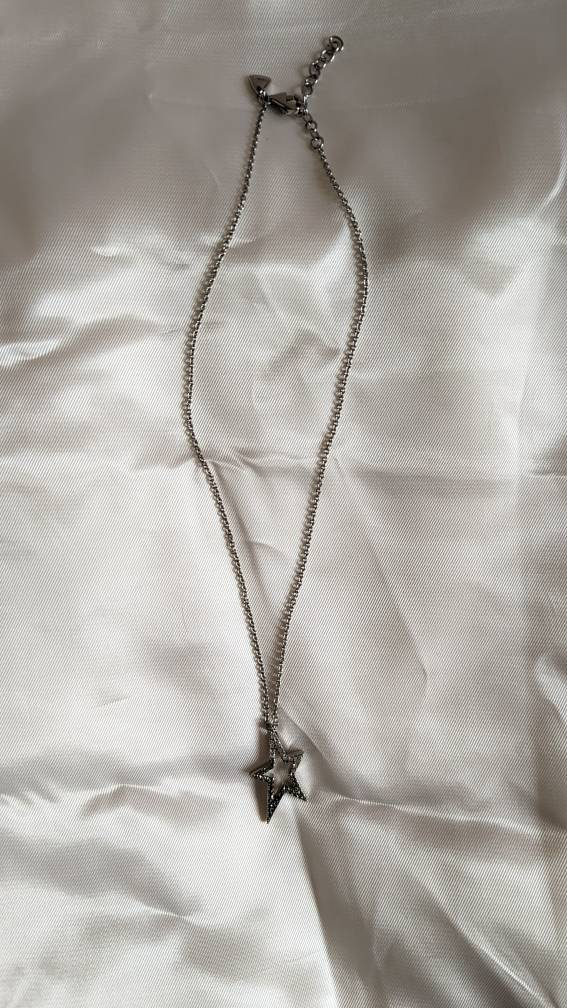 Thierry Mugler ネックレス Y2k Vintage THIERRY MUGLER Silver Necklace. Star Pendant
