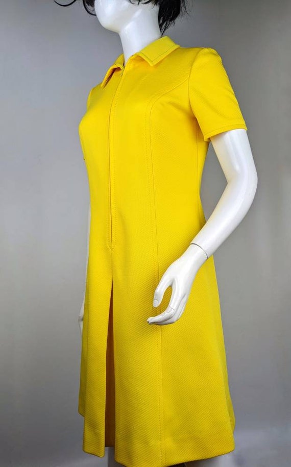 vintage 70s TRICOSA yellow zipper dress. A-line c… - image 2