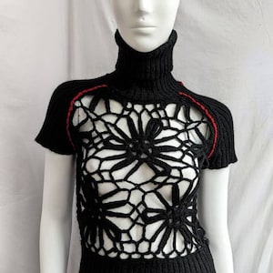y2k vintage GIANFRANCO FERRE flower lace crochet sweater. knitted turtleneck top
