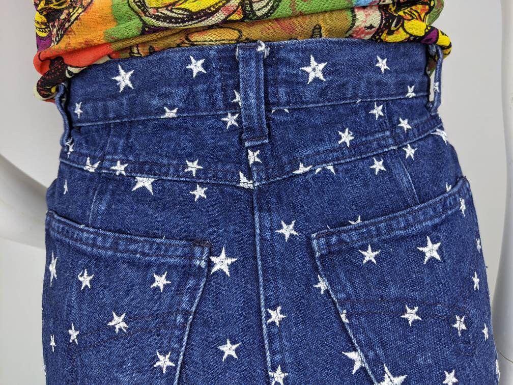 MOSCHINO 刺繍 スカート