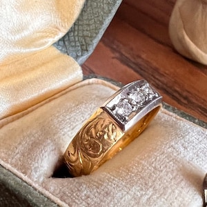 Antique Three Stone Diamond 6g 23k GOLD 5.5mm Wide Band Chiseled Eternity Engraved Gold Ring Date Mark 1919 Milgrain Scrolls Romantic Gift