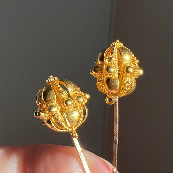 Etruscan Revival 1 Cannetille Rivet FRENCH Victorian Antique Hat Pin for Pendant Earring 18k Gold Neckmess Belle Epoque Romantic Gift 2 Avai