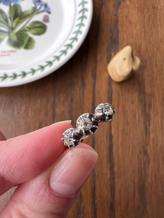 Old Cut PASTE Three Stone Ring Stackable Band Fre… - image 2