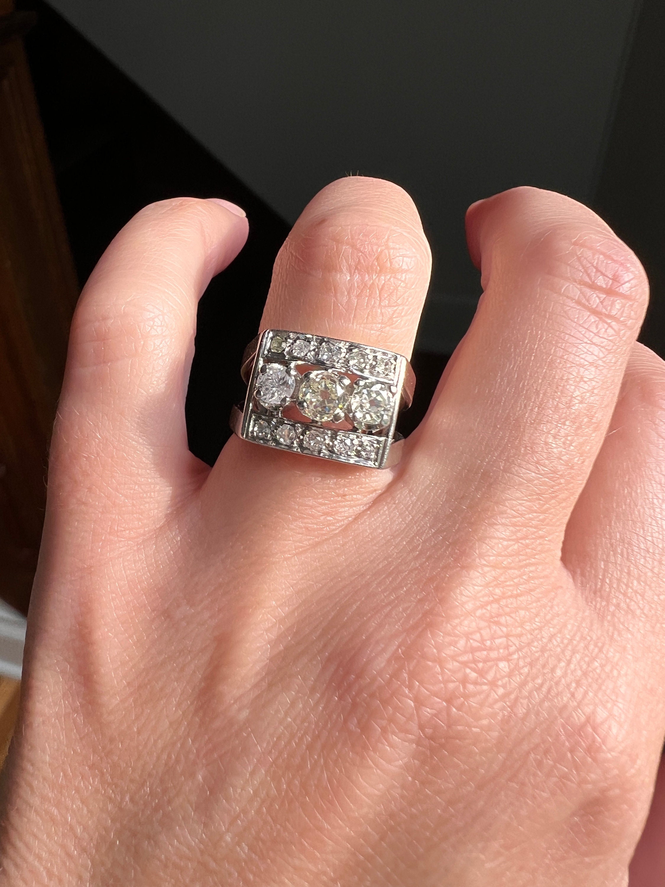 【限定値下げ】French Antique Tank Ring 18k pt French Art Deco Tank Ring 18k White Gold Set With a 0.55