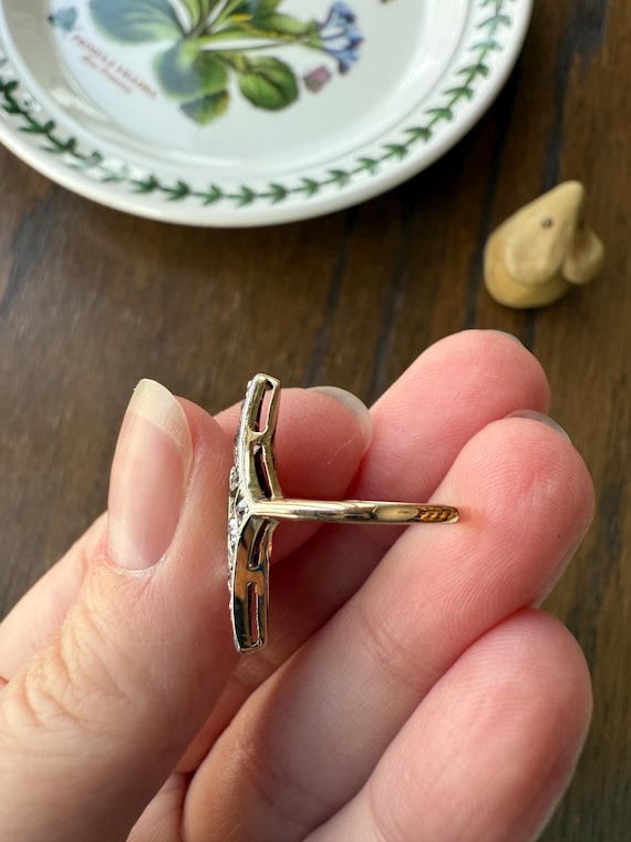 Dramatic Kite Shaped Panel Ring Green Natural Eme… - image 18