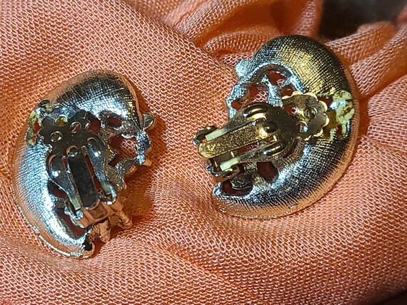 Unique Vintage  Bracelet and Earring Set - image 5