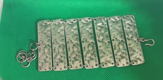 Vintage Rectangular Hammered Silver Tone Bracelet… - image 6