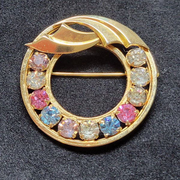 Stunning Vintage Brooch Signed CATAMORE 12K Gold Filled Multi color Chaton Rhinestones/12K GE Gold Catamore Circle Brooch