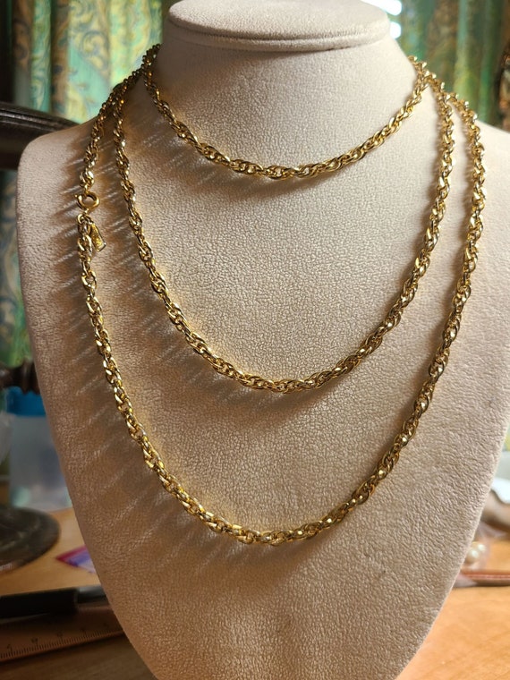 Vintage Monet Long Gold Toned Thick Heavy Chain L… - image 4