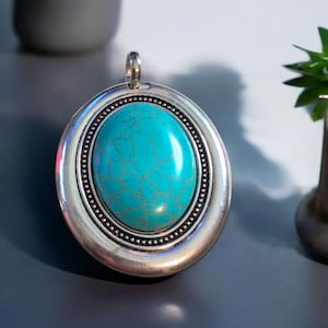 Vintage Statement Faux Turquoise Stone Pendant & Silver Tone Necklace, Bohemian Jewelry, Unique Gift for Her, Retro Style