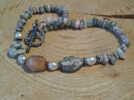 Beautiful Fresh Water Pearl and Jasper Necklace, … - image 1