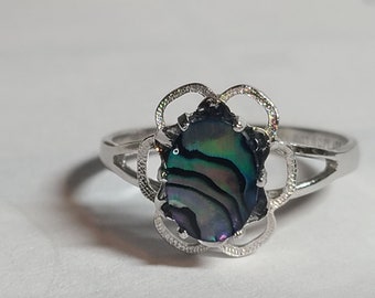 Vintage Genuine Abalone Shell Antiqued 18k White Gold Electroplated Ring