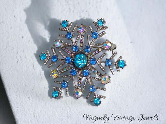 Charming Southwit Blue Snowflake Brooch, Crystal … - image 5