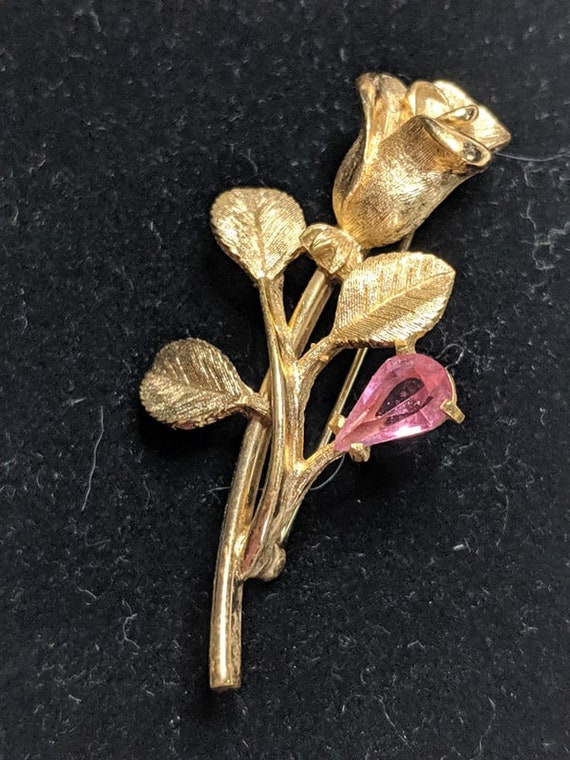 Broche Vintage Dorée Avec Strass Roses Deux Tons - Accessoire Rétro En Bon état