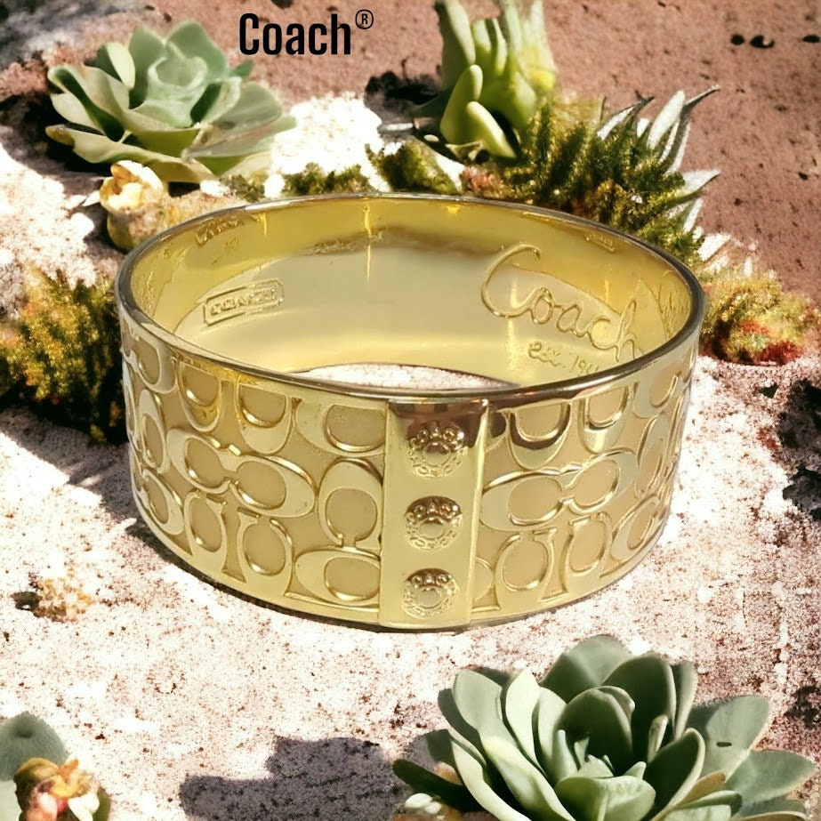 Coach cuff bracelet deals