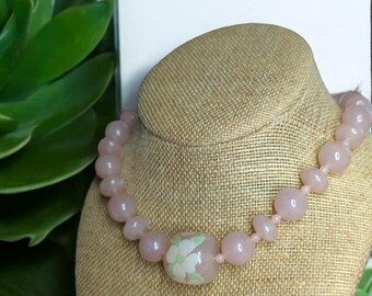 Soft Pastel Pink Floral Bead Choker Necklace – Retro Chic Statement Jewelry, 17.5&quot; Vintage Style Gift for Her
