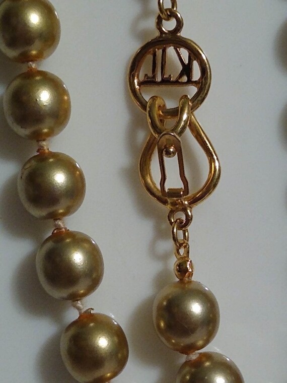 Vintage Kenneth Jay Lane Pearl Necklace: Gold Pla… - image 4