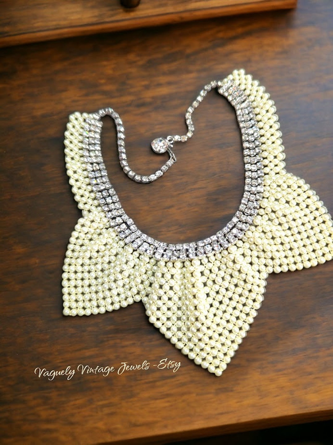 Ancien collier imposant plastron perle blanc fermoir argenté bijou