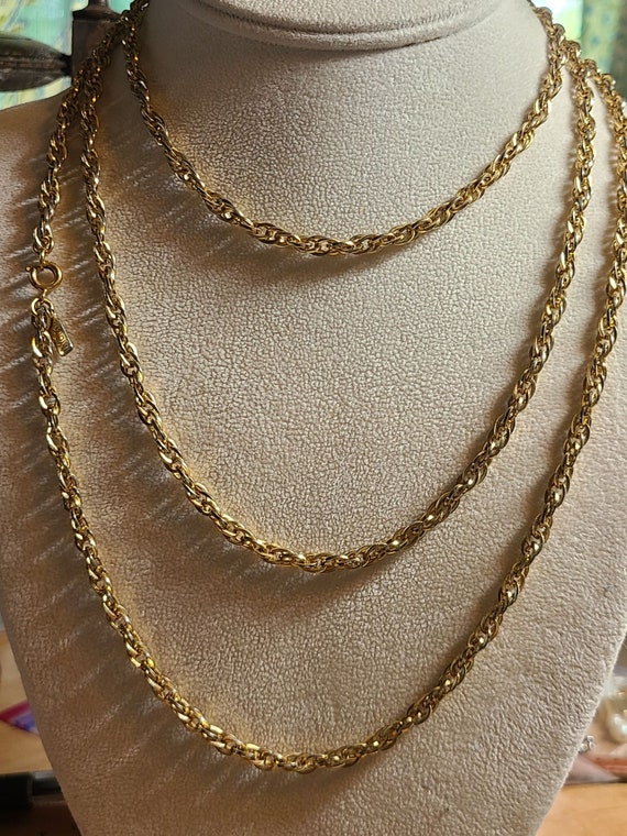 Vintage Monet Long Gold Toned Thick Heavy Chain L… - image 2