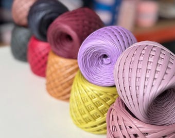 Leather Like Yarn for Crochet Bags, 150g or 200g 65m Skein, 10 Colors Vegan Leather Cord, T-Shirt Polyester Yarn for Macrame
