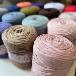 Recycled Cotton T-Shirt Yarn: Chunky Crochet Cord for Baskets, Rugs (150m, Unique Colors)