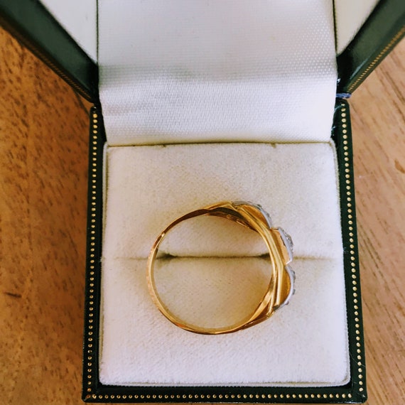 Bague Vintage Or 18K Et Platine Avec Diamants Et Pierres Rouges - Taille 55