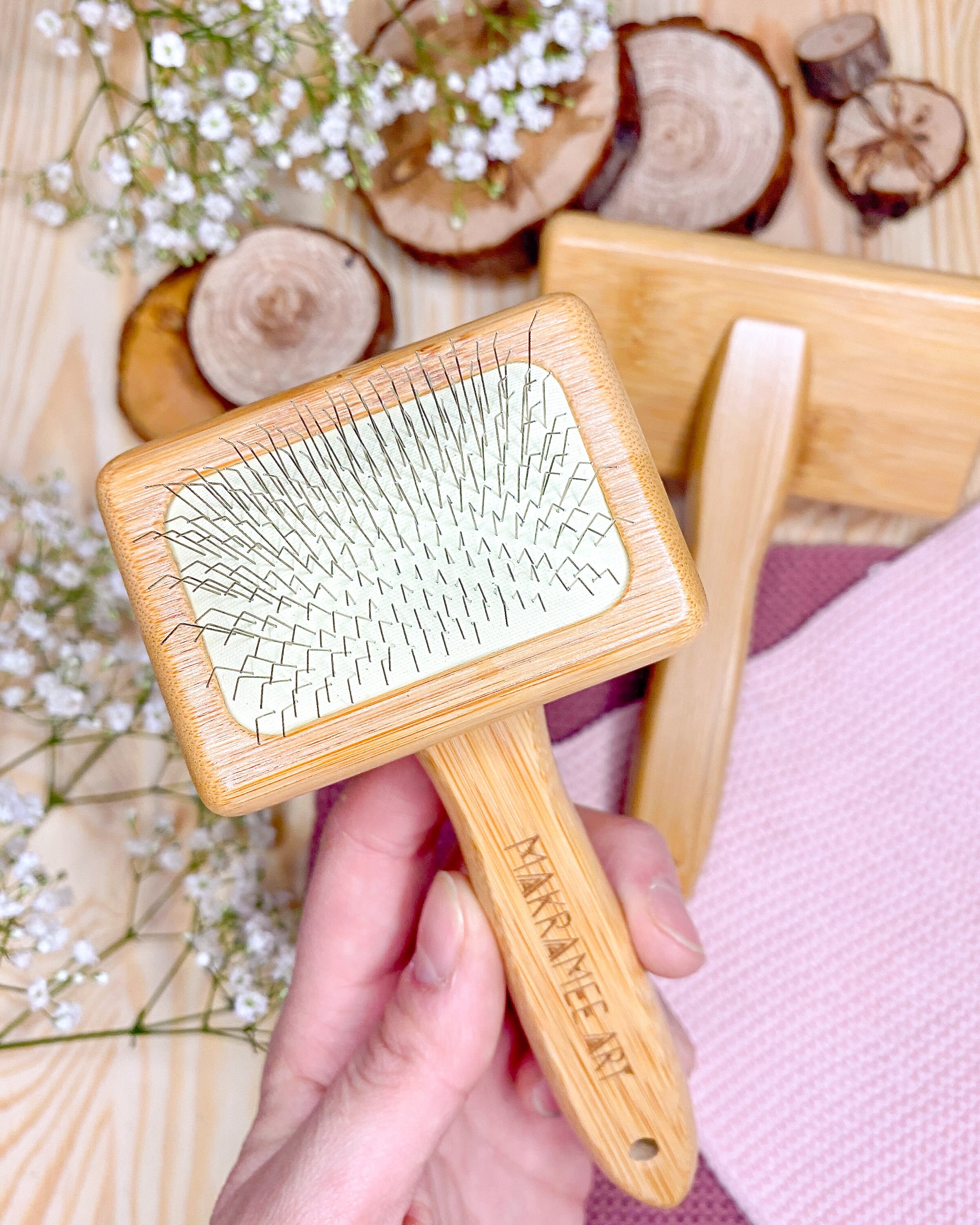 Macramé Brush Made of Bamboo, With Stainless Steel Brushes for Combing