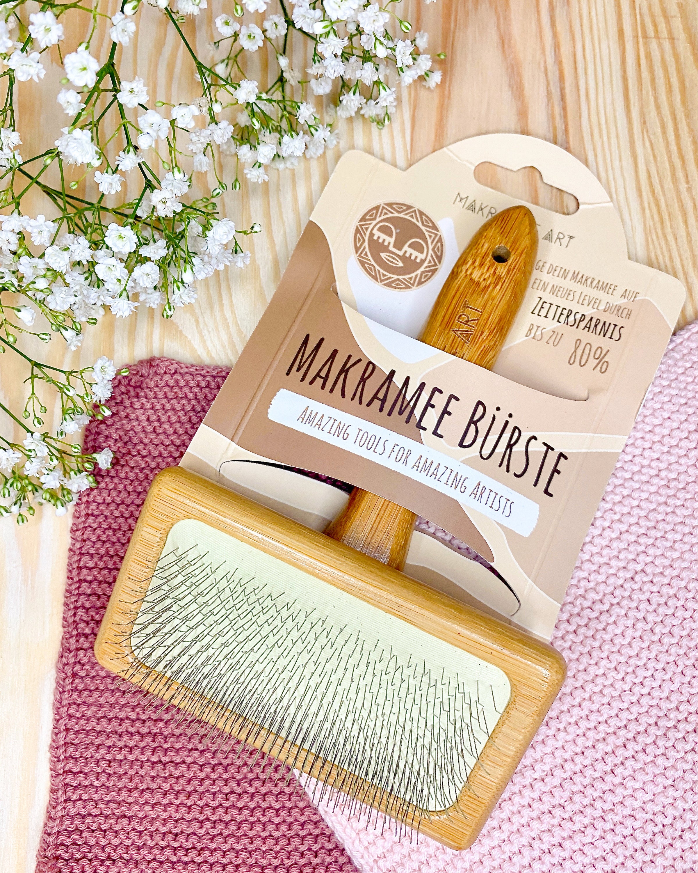 Macramé Brush Made of Bamboo, With Stainless Steel Brushes for Combing