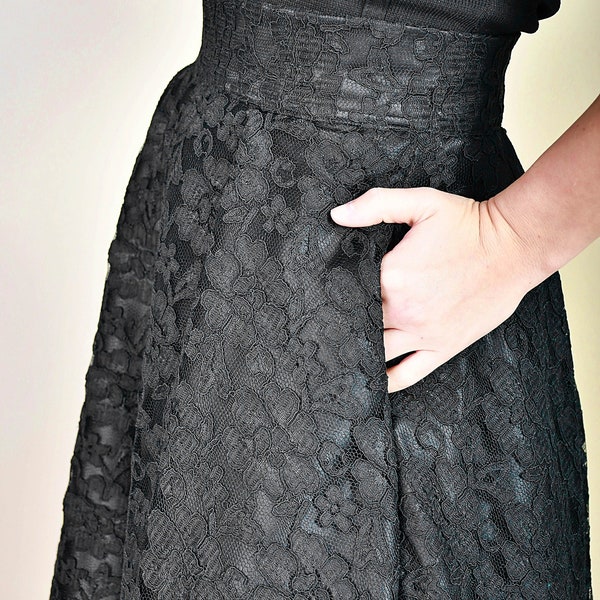 Pockets Bridal Skirt/ Luxury Black Lace Skirt/ Black Petticoat Skirt/ Black Bridal Skirt/ Bridal Separates/ Wedding Skirt with Pockets