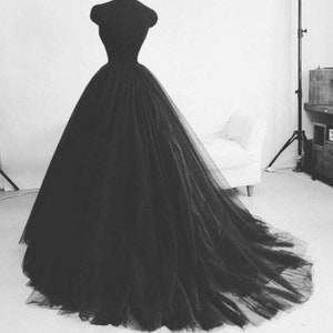 Black ball hotsell gown skirt