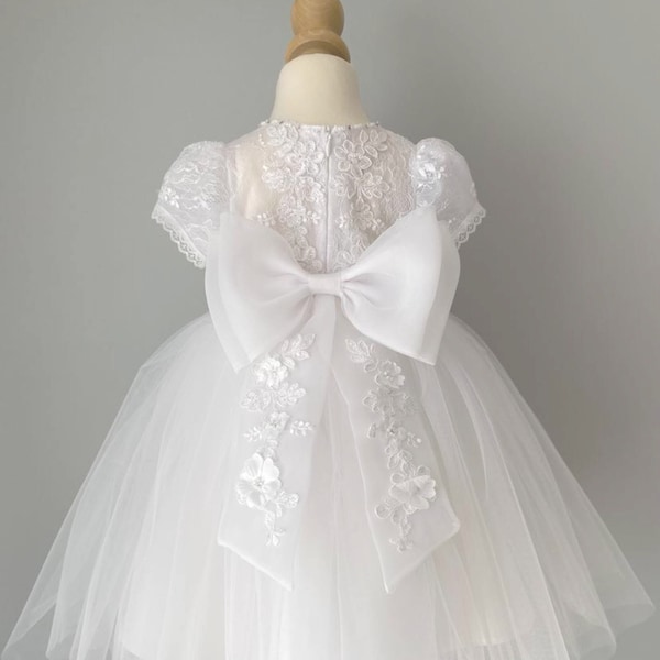 Taufkleid, Taufkleid, Baby Spitzenkleid, Taufkleid weiß, Geburtstagskleid, Häubchen