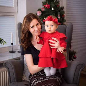 Girl dress, red dress, party dress, frills, bonnet