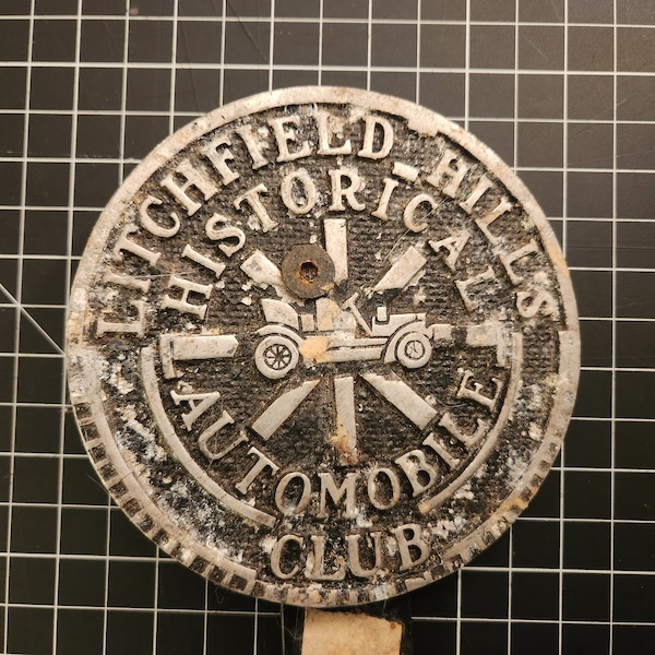 Antique Litchfield Hills Historical Automobile Club Cast Aluminum Grill Badge / License Plate Topper