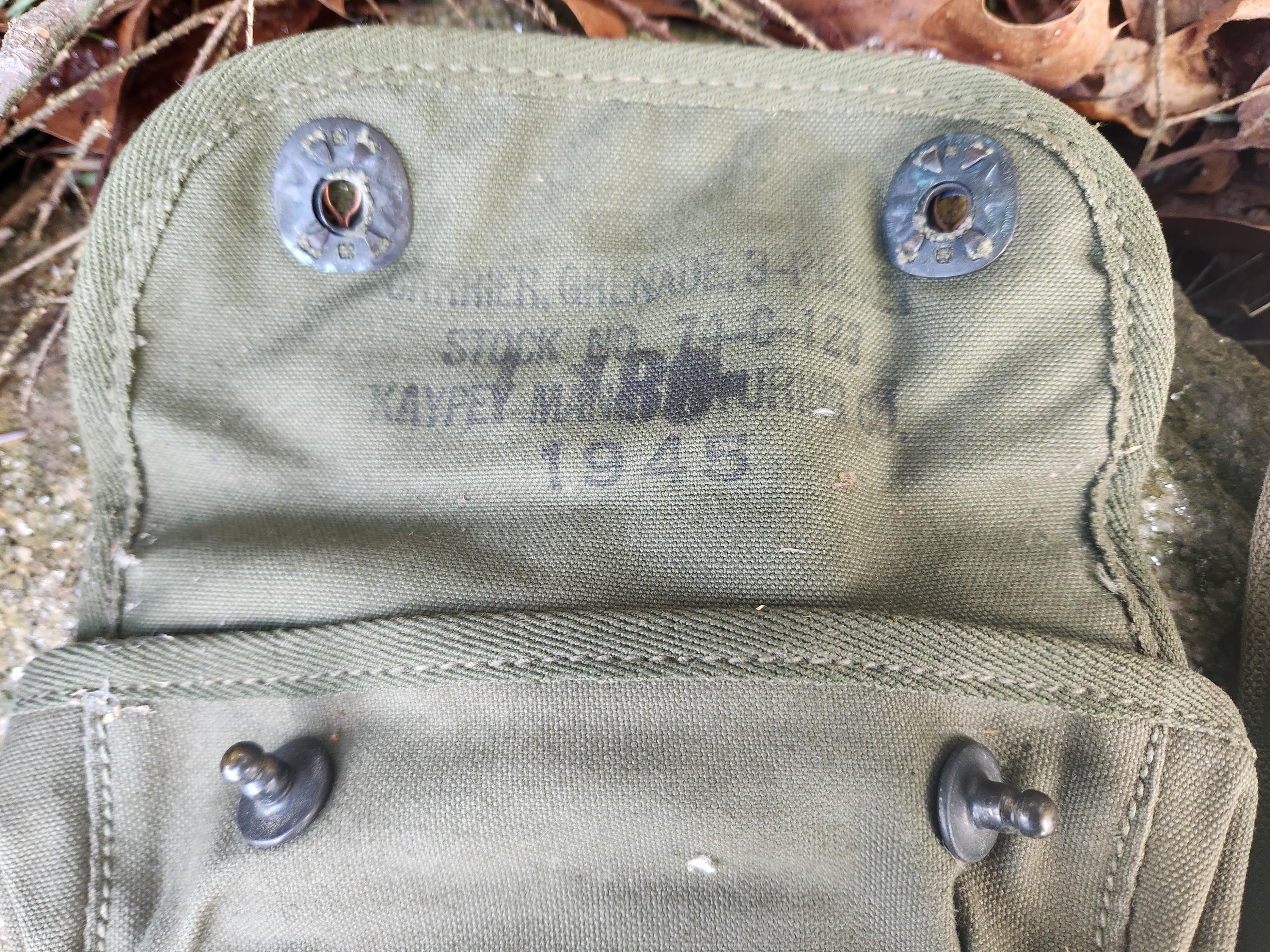 Antique Original WWII Era US Army Canvas 3 Pouch Grenade Carrier W