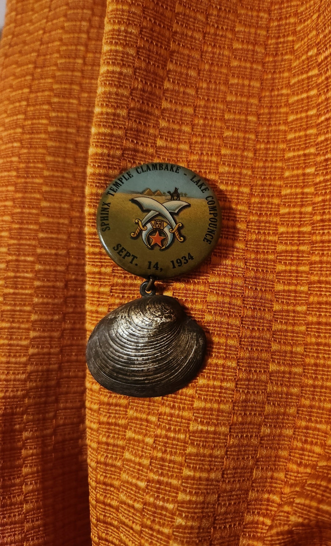 Antique Sphinx Shriner Masonic Souvenir Pin Back Button Sept. 14, 1934