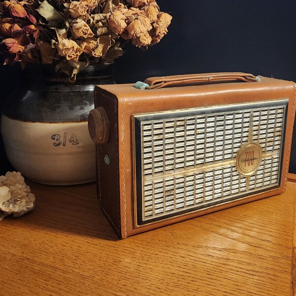 Antique Silvertone 700 Transistor Portable Radio - Genuine Top Grain Cowhide Leather - TV/Film/Theater Props or Display