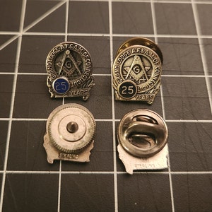 Vintage Sterling Silver Grand Lodge of Connecticut Masonic Lapel Pin - 25 Years - Sold Each
