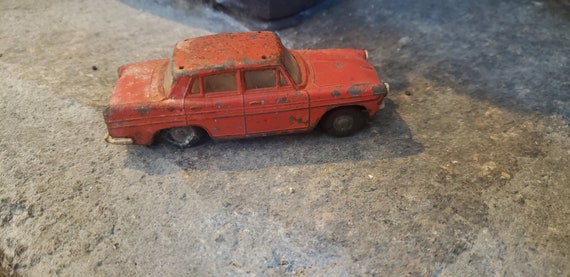 Vintage 1950's Red Austin A60 Cambridge Tri-ang Models by Spot-on