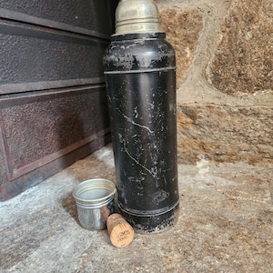 Vintage STANLEY Stainless Steel Thermos 2 Qt. 100 Year Edition for Sale in  Los Angeles, CA - OfferUp