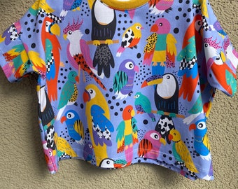 Gr.62/68 - 134/140 Oversize Shirt ,Tropical Birds‘ aus Bio Jersey