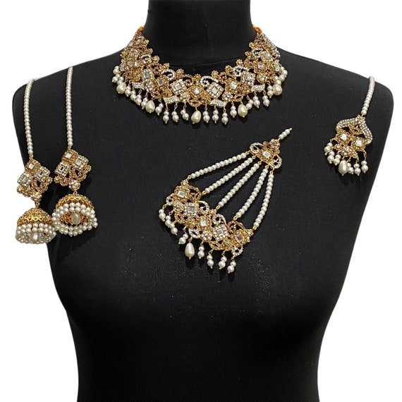 Bridal golden jewellery set new arrivals