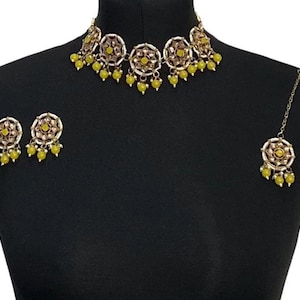 Yellow golden Pakistani jewellery Indian jewelry yellow Indian choker Pakistani jewelry indian Kundan jewellery indian wedding choker set