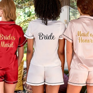 Satin Pajamas Bridesmaids, Short Pants Pajama Set, Bridal Personalized Pajamas, Maid of Honor Gift, Bachelorette Party Pajamas (DS204)