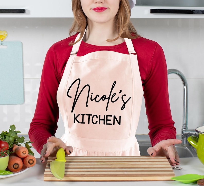 Custom Ruffled Apron, Personalized Frilly Kitchen Apron with Pockets Bild 6