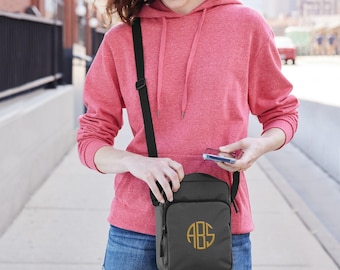 Monogrammed Crossbody Bag, Custom Embroidered Crossbody Bag, Personalized Shoulder Bag, Embroidery Shoulder Bag, Small Crossbody Bag (BG918)