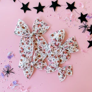 Halloween Fable Sailor Hair Bow Trick or Treating Ghosts