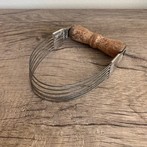 Rustic Androck Dough Blender