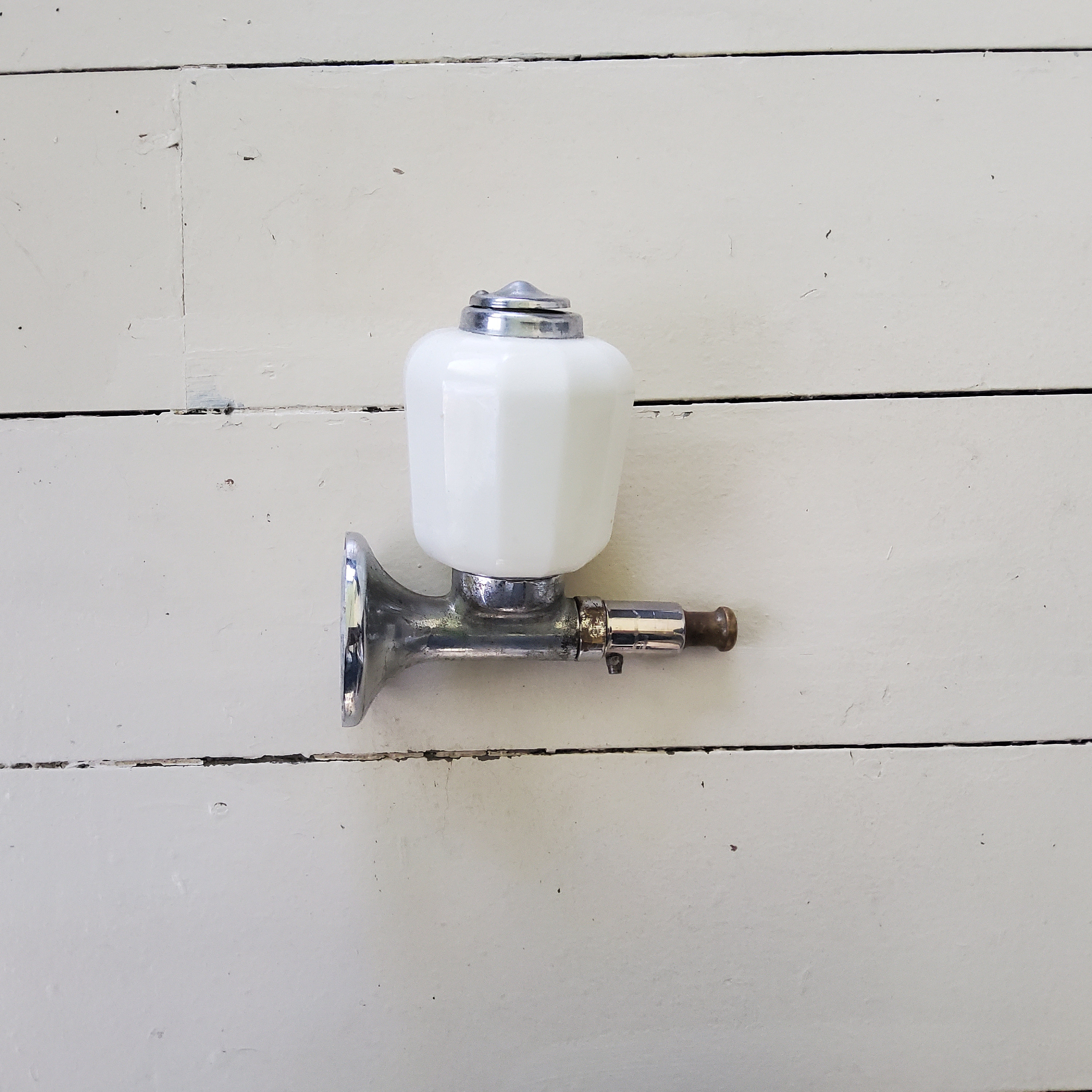 Soap dispenser wall sale mounted