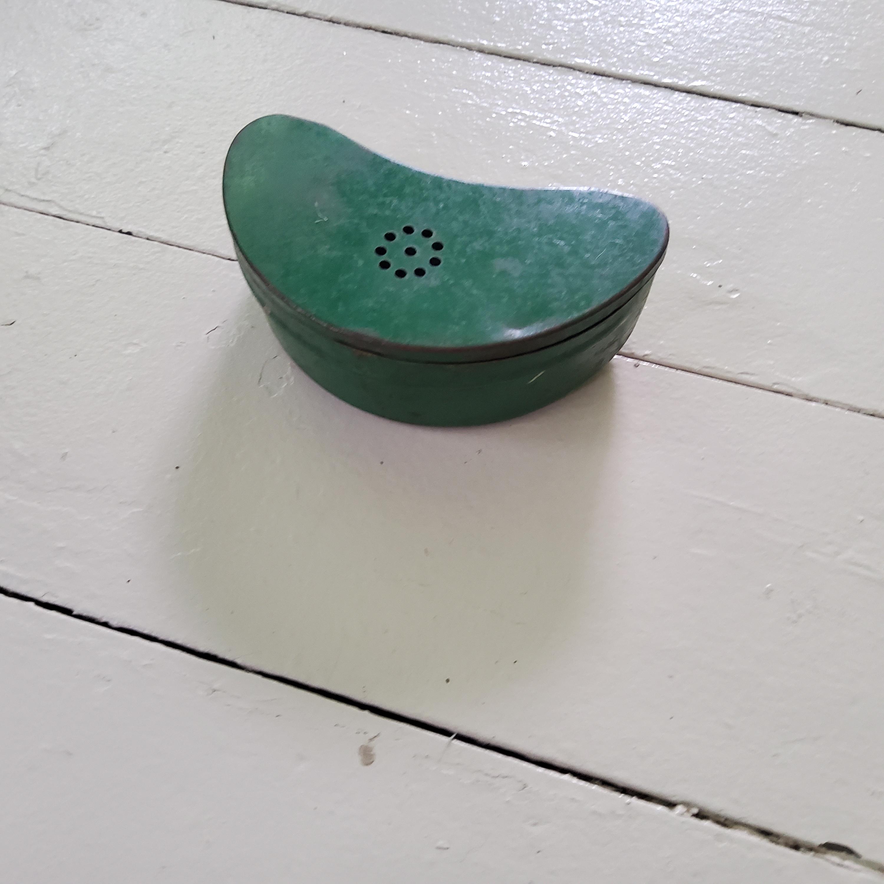 Belt Bait Box Vintage Worm Box for Fishing Angler - Etsy